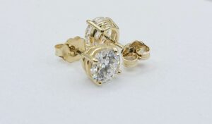 Certified 2CT Colorless VVS Diamond Lab Studs